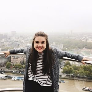 Meet your Posher, Abigail